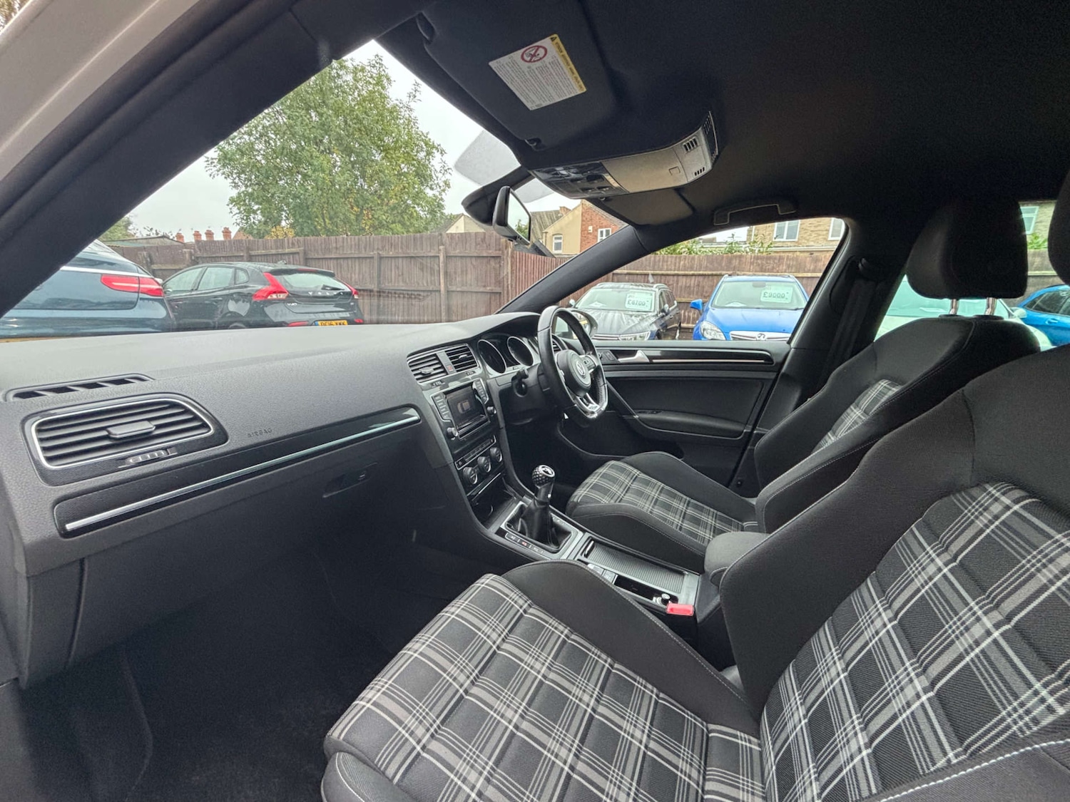 Used Volkswagen Golf 2014 for sale - 76681856: Photo 35