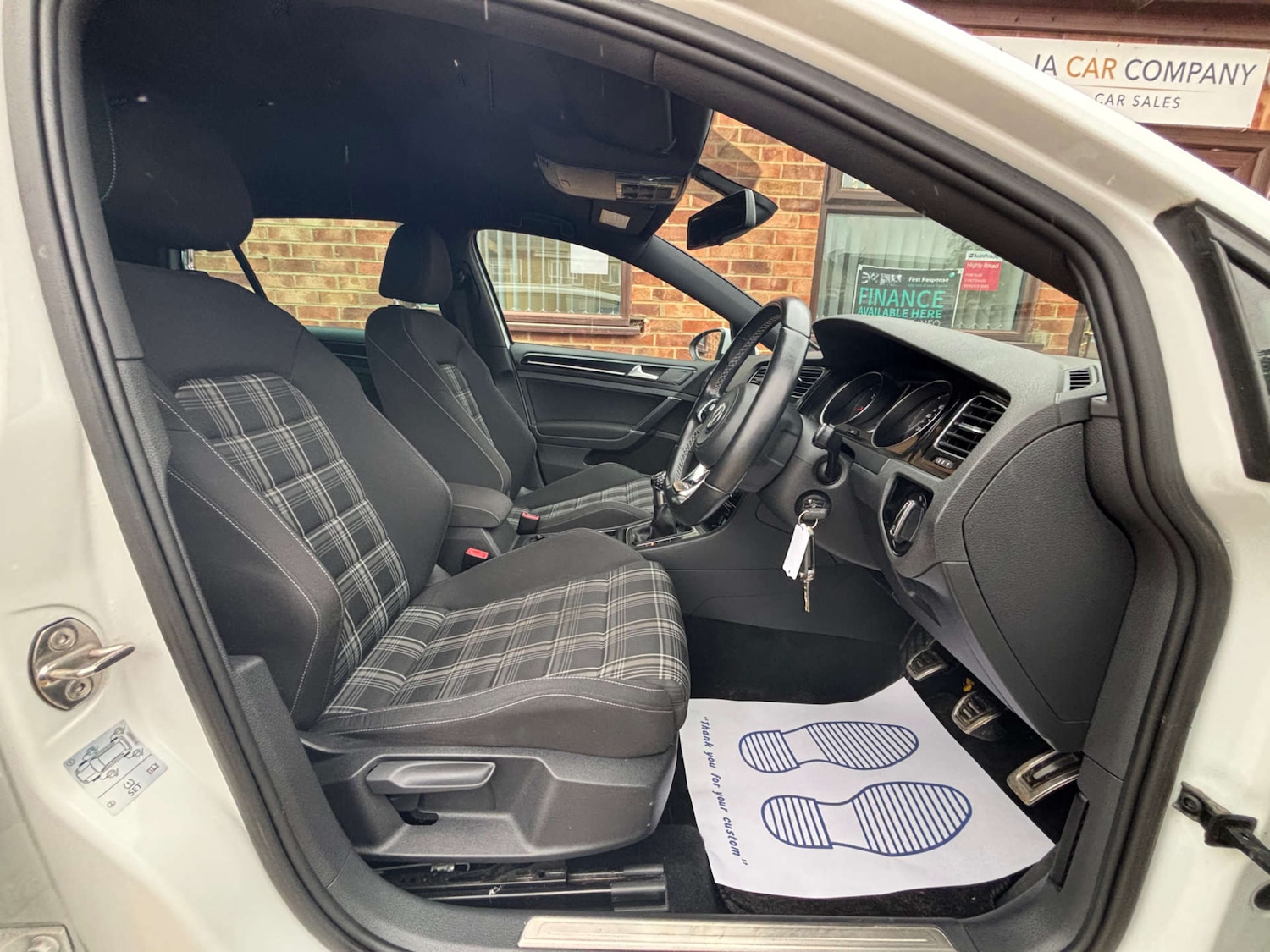 Used Volkswagen Golf 2014 for sale - 76681856: Photo 41