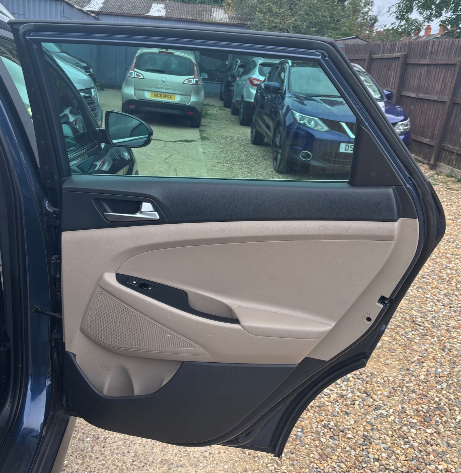 Used Hyundai TUCSON 2017 for sale - 76681848: Photo 28