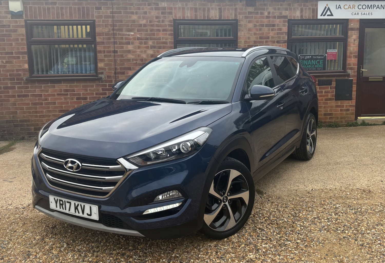 Used Hyundai TUCSON 2017 for sale - 76681848: Photo 3