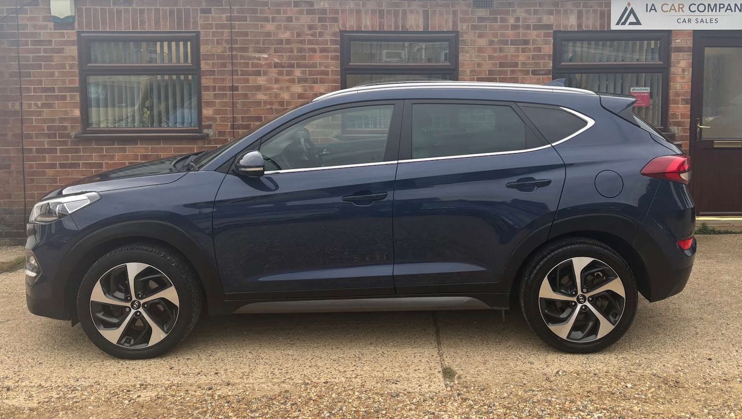 Used Hyundai TUCSON 2017 for sale - 76681848: Photo 6