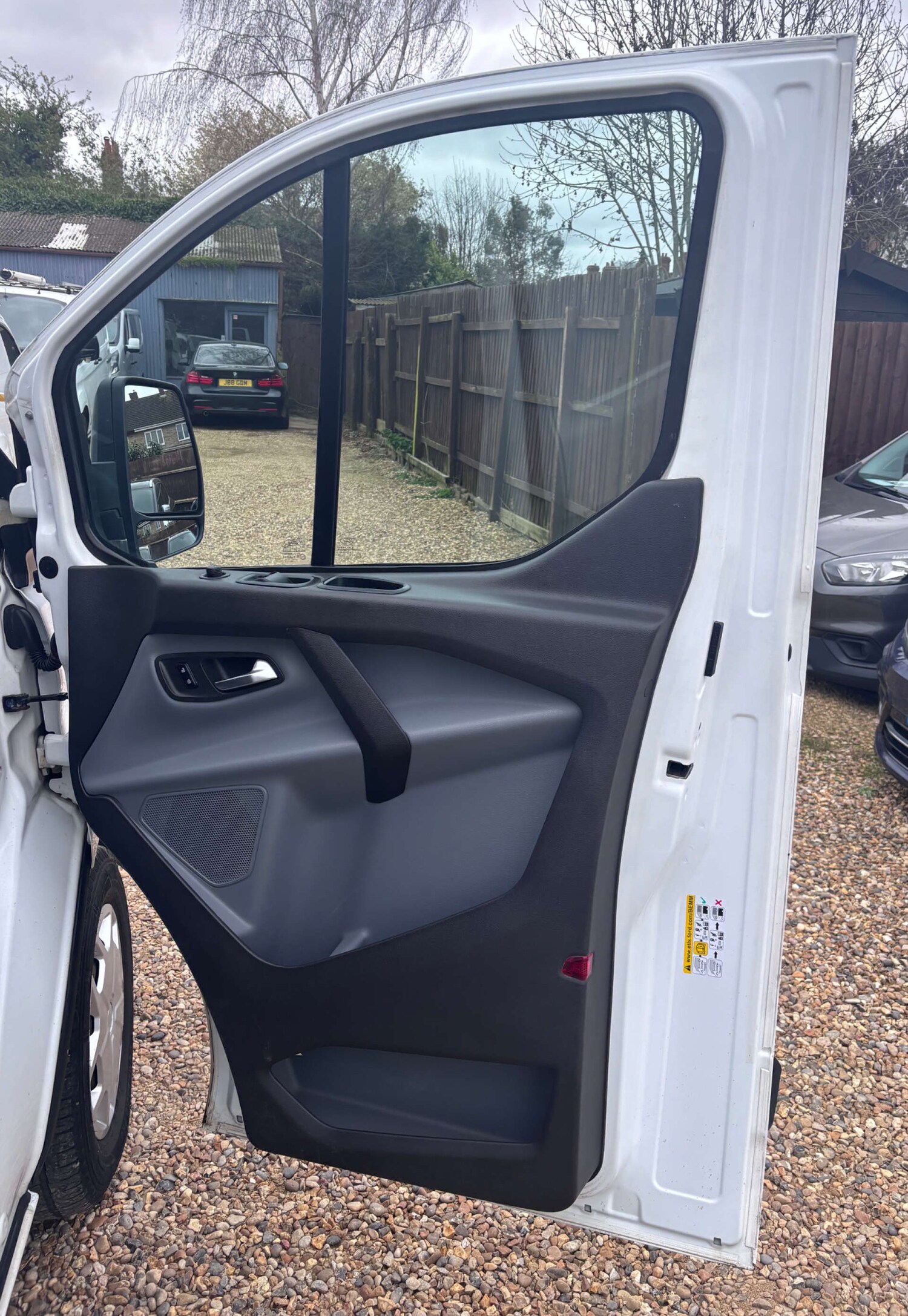 Used Ford Transit Custom 2018 for sale - 78152313: Photo 22