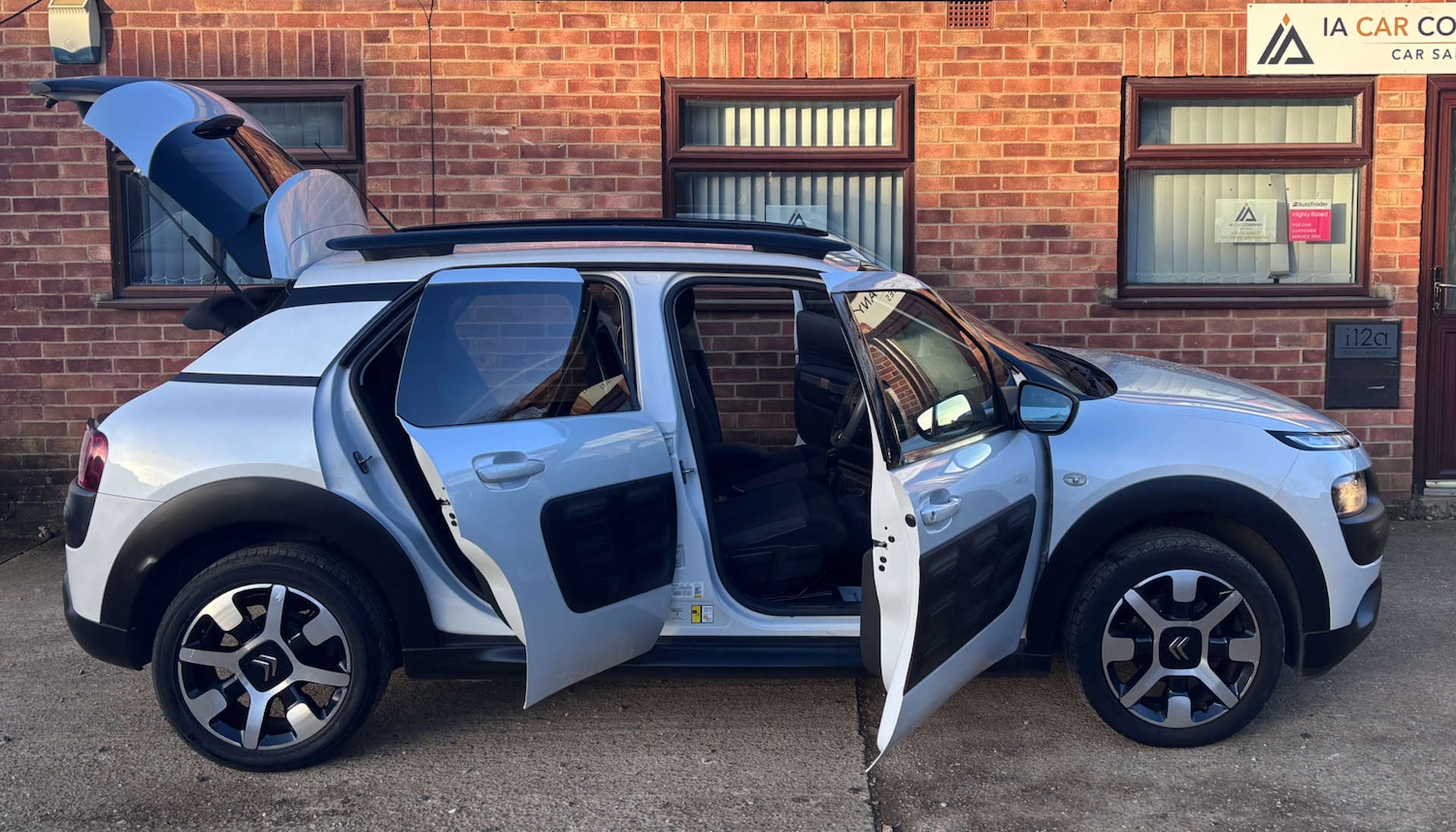 Used Citroen C4 Cactus 2016 for sale - 77578927: Photo 12