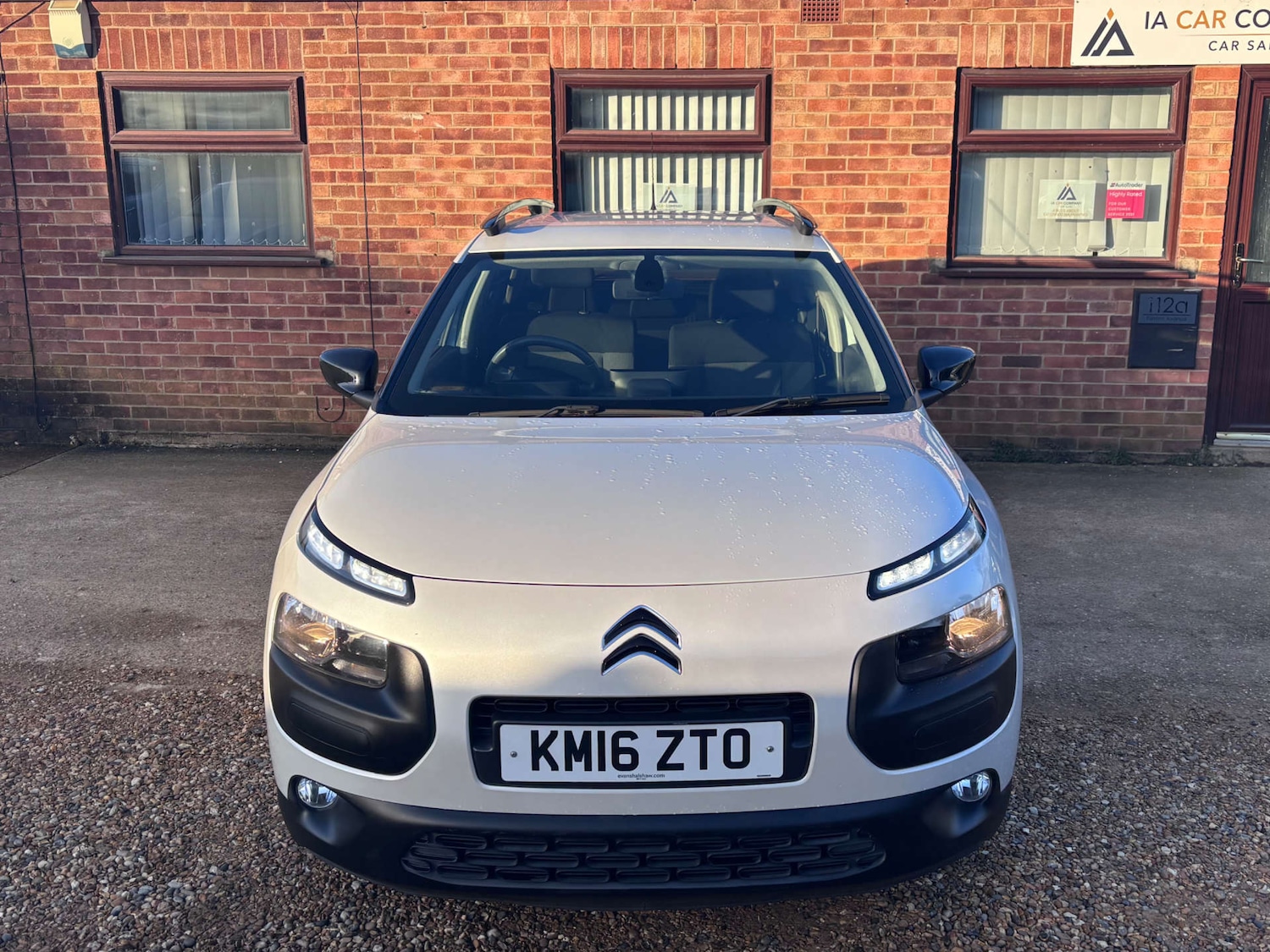 Used Citroen C4 Cactus 2016 for sale - 77578927: Photo 2