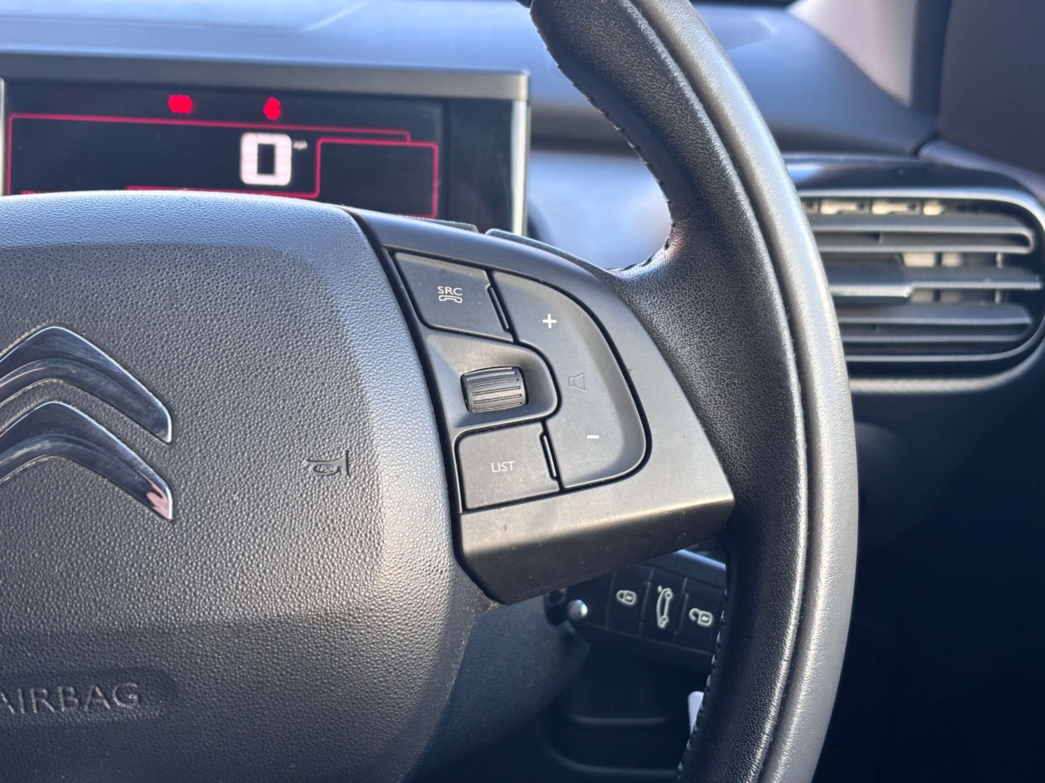 Used Citroen C4 Cactus 2016 for sale - 77578927: Photo 50