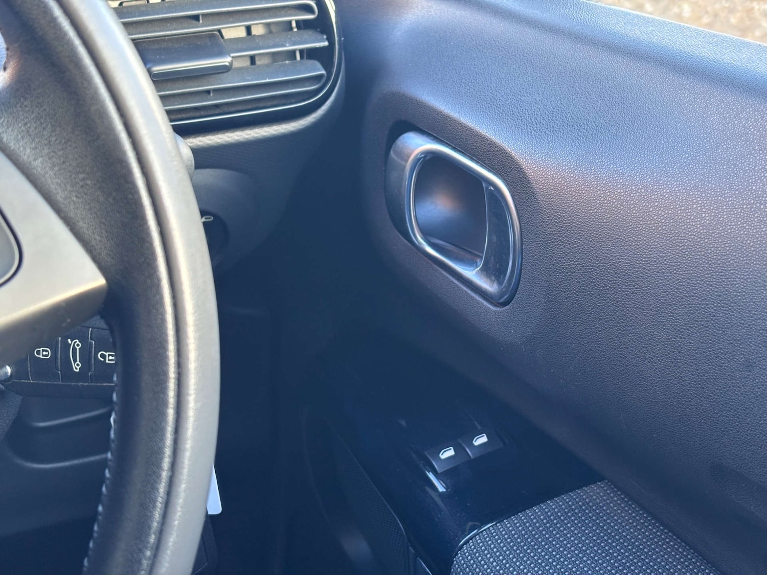 Used Citroen C4 Cactus 2016 for sale - 77578927: Photo 53