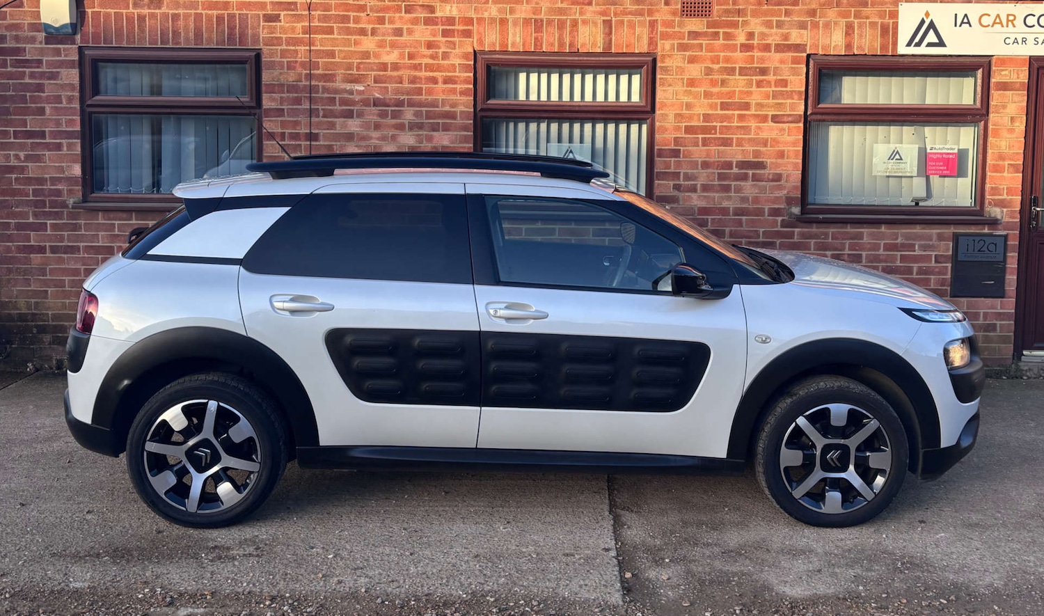 Used Citroen C4 Cactus 2016 for sale - 77578927: Photo 8