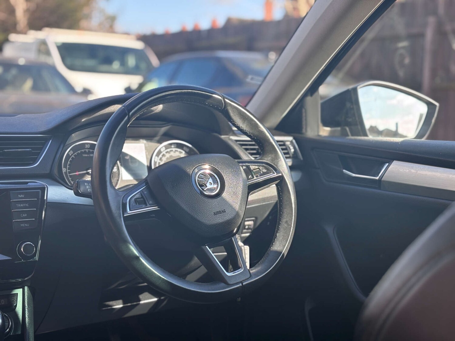 Used Skoda Superb 2016 for sale - 78152308: Photo 42