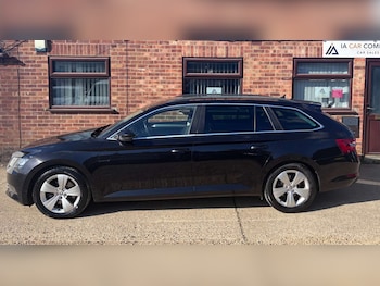 Used Skoda Superb 2016 for sale - 78152308: Photo