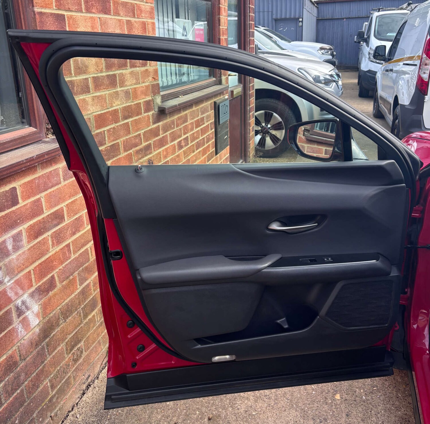 Used Lexus UX 2021 for sale - 78152310: Photo 32