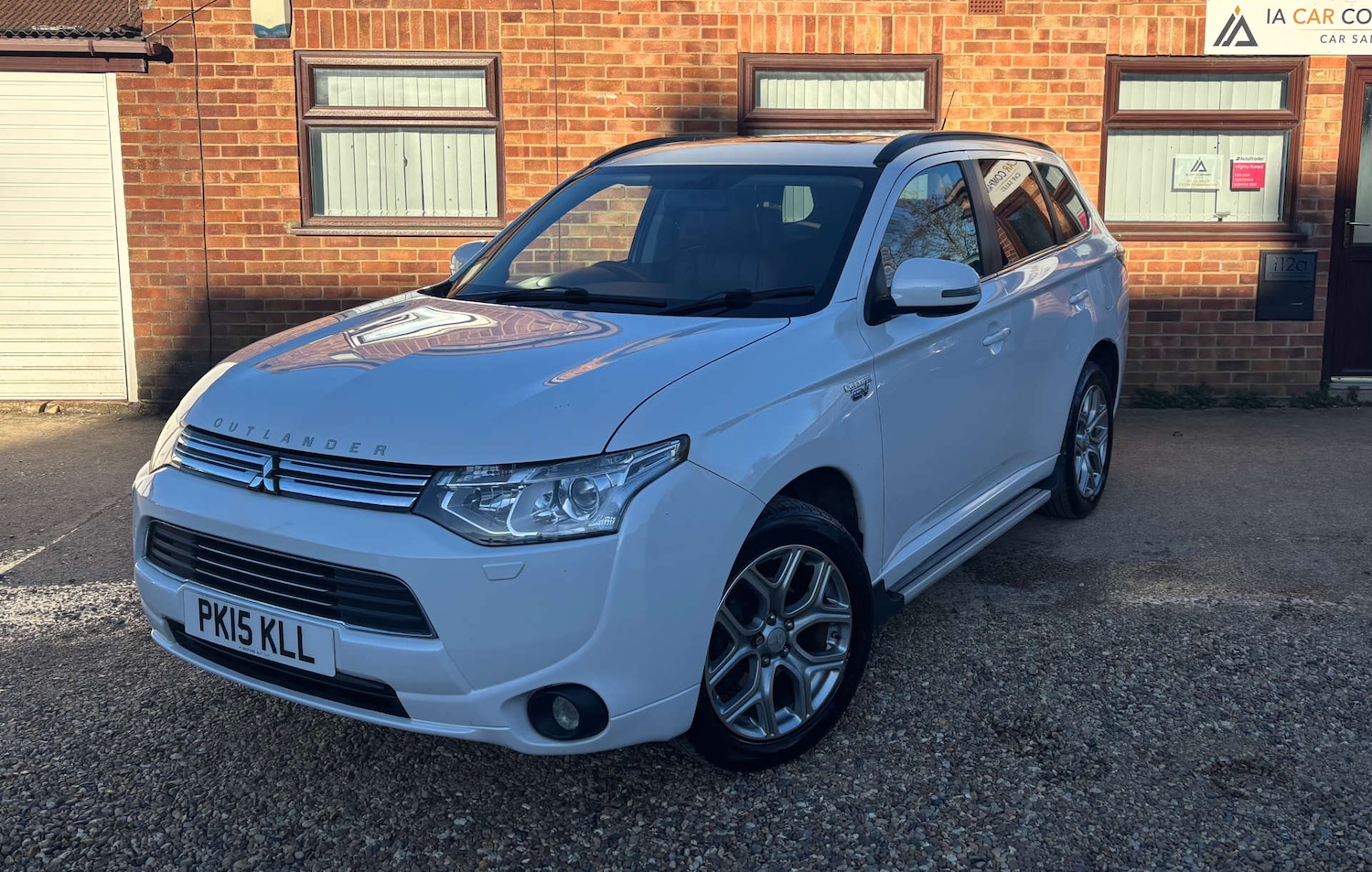 Used Mitsubishi Outlander 2015 for sale - 77170336: Photo 4