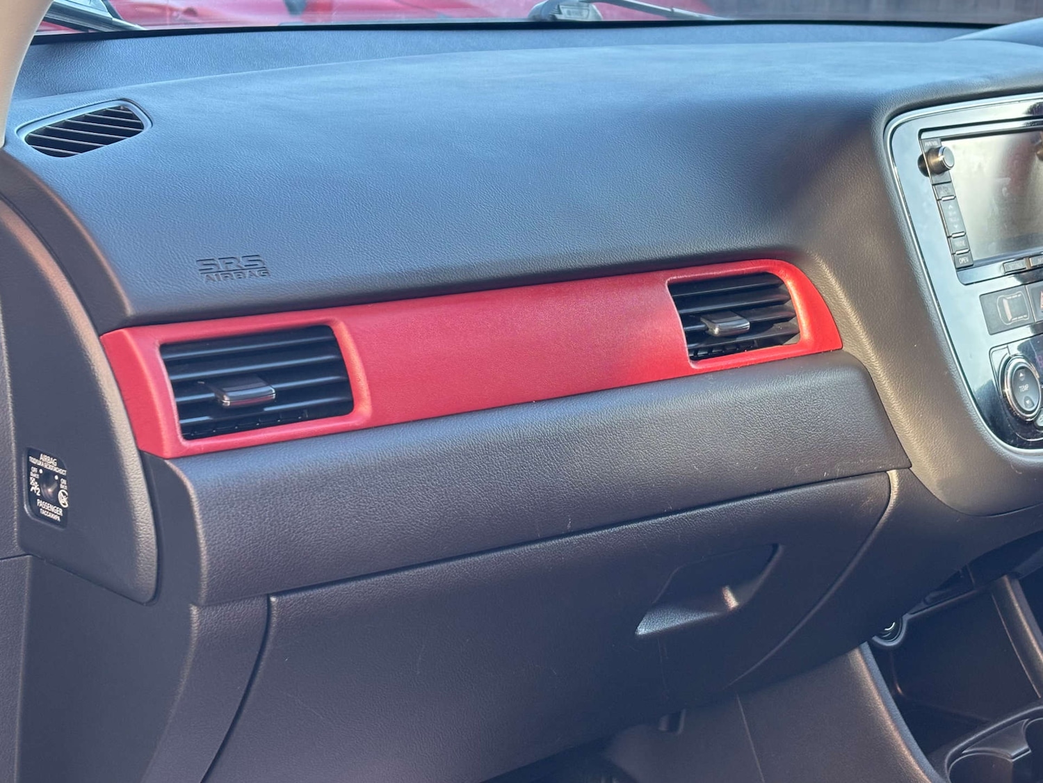 Used Mitsubishi Outlander 2015 for sale - 77170336: Photo 46