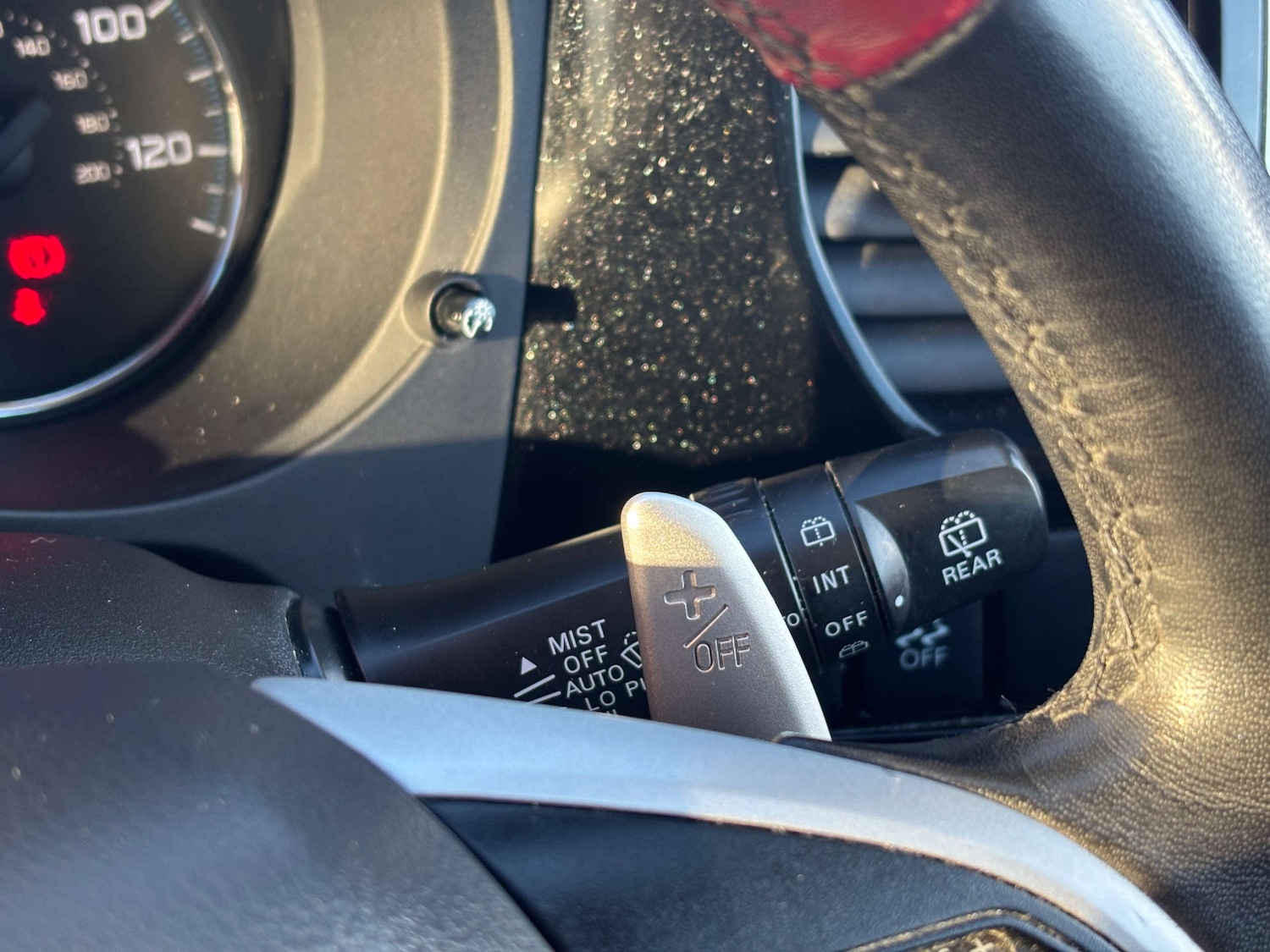 Used Mitsubishi Outlander 2015 for sale - 77170336: Photo 61