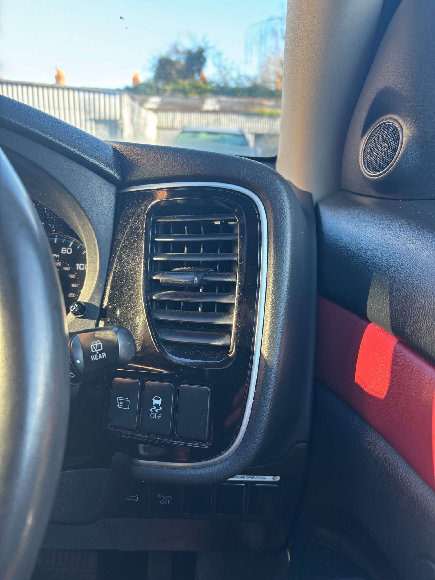 Used Mitsubishi Outlander 2015 for sale - 77170336: Photo 62