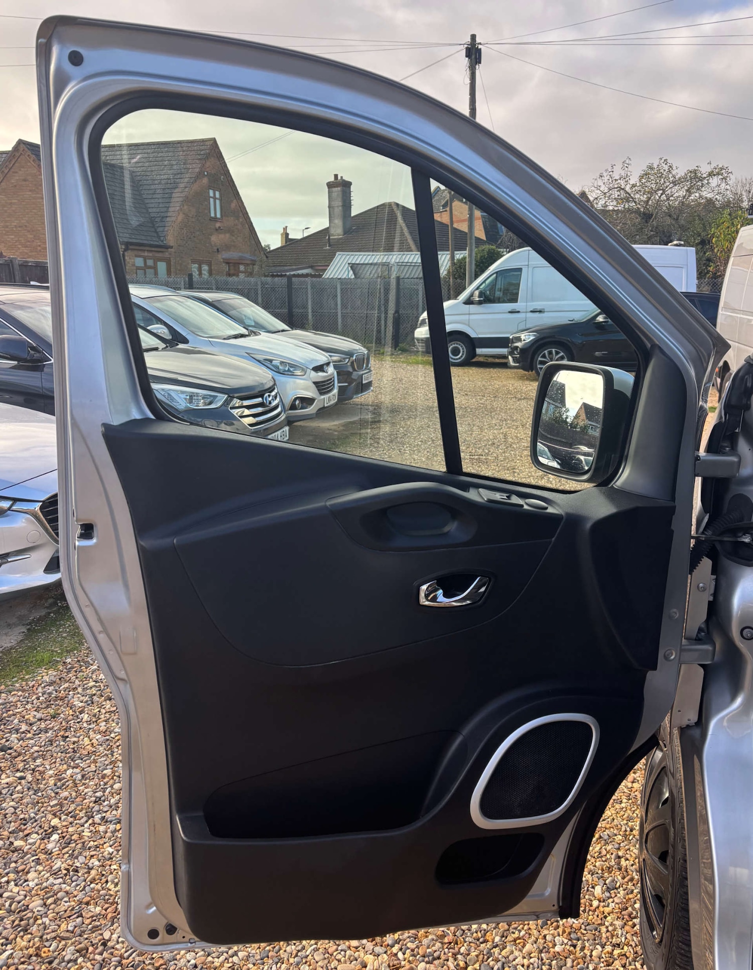 Used Vauxhall Vivaro 2017 for sale - 77038545: Photo 16
