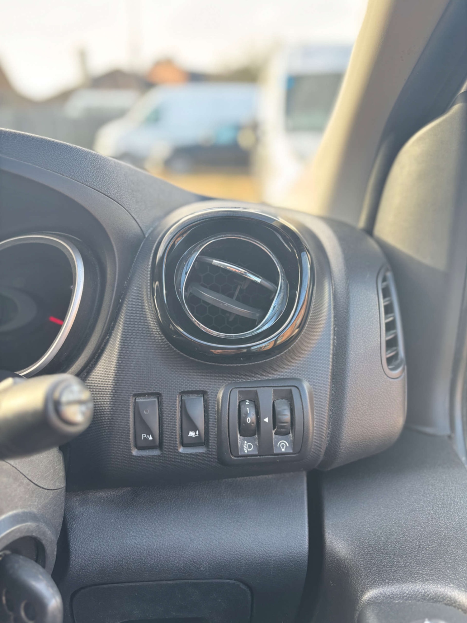 Used Vauxhall Vivaro 2017 for sale - 77038545: Photo 28