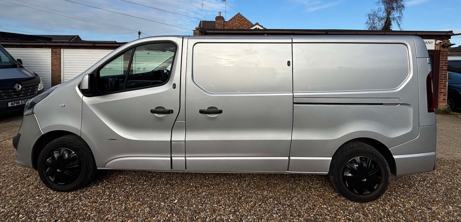 Used Vauxhall Vivaro 2017 for sale - 77038545: Photo 6