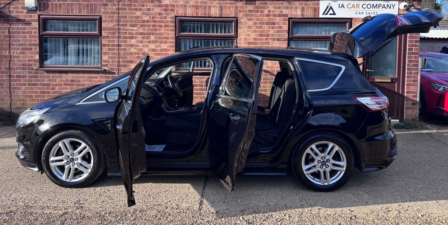 Used Ford S-Max 2016 for sale - 78152304: Photo 10