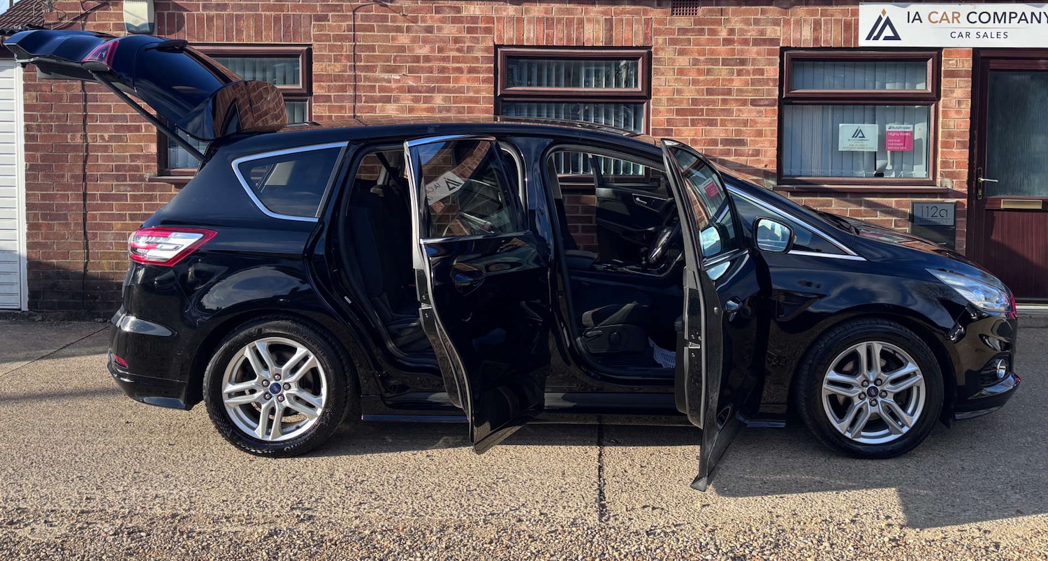 Used Ford S-Max 2016 for sale - 78152304: Photo 12