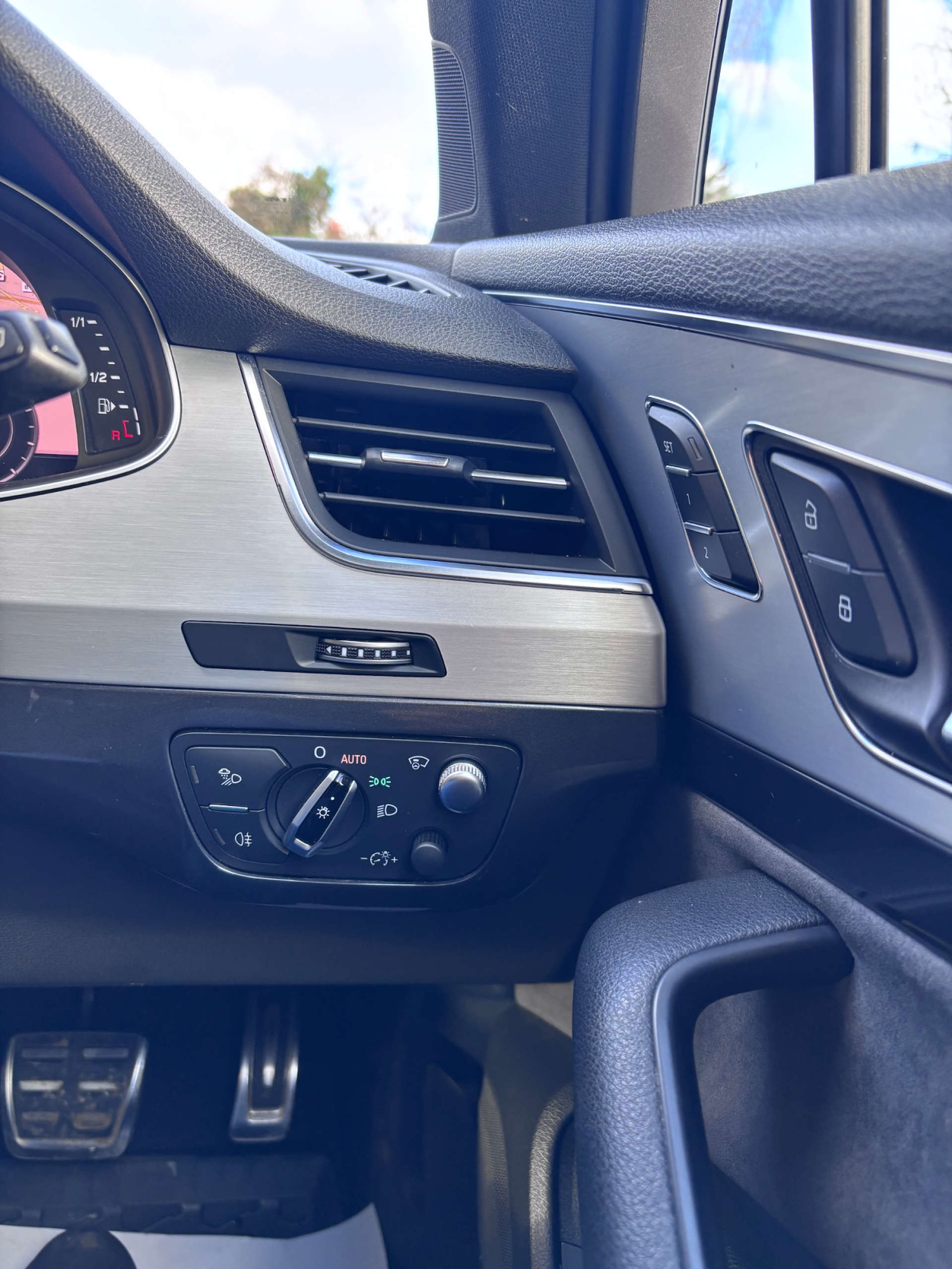 Used Audi Q7 2016 for sale - 77482404: Photo 65