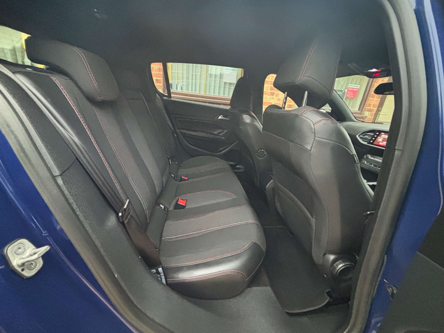 Used Peugeot 308 2016 for sale - 76681834: Photo 25