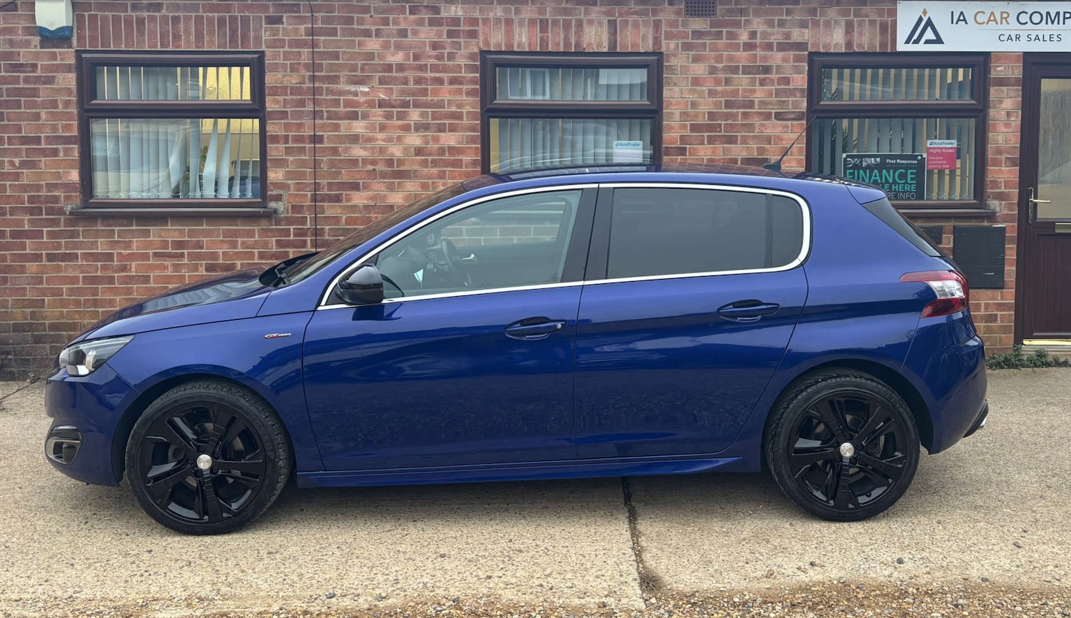 Used Peugeot 308 2016 for sale - 76681834: Photo 4