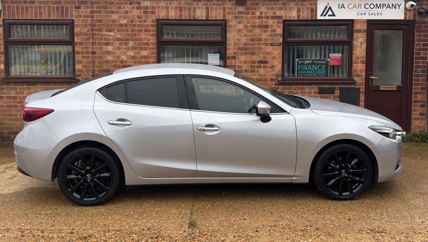 Used Mazda Mazda3 2018 for sale - 76681840: Photo 10
