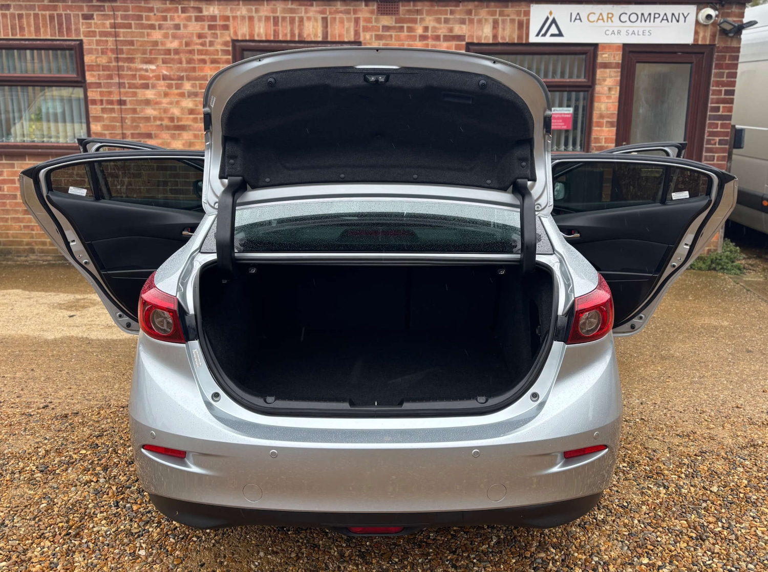 Used Mazda Mazda3 2018 for sale - 76681840: Photo 13