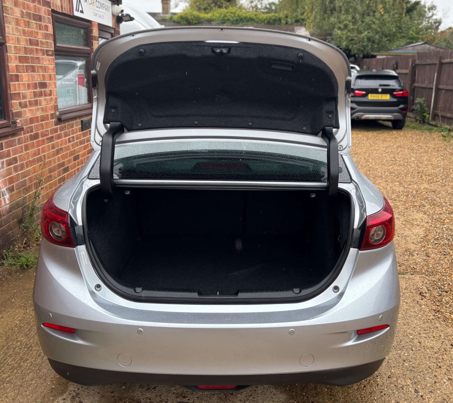 Used Mazda Mazda3 2018 for sale - 76681840: Photo 23