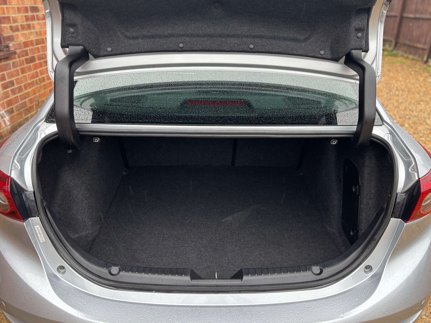 Used Mazda Mazda3 2018 for sale - 76681840: Photo 24