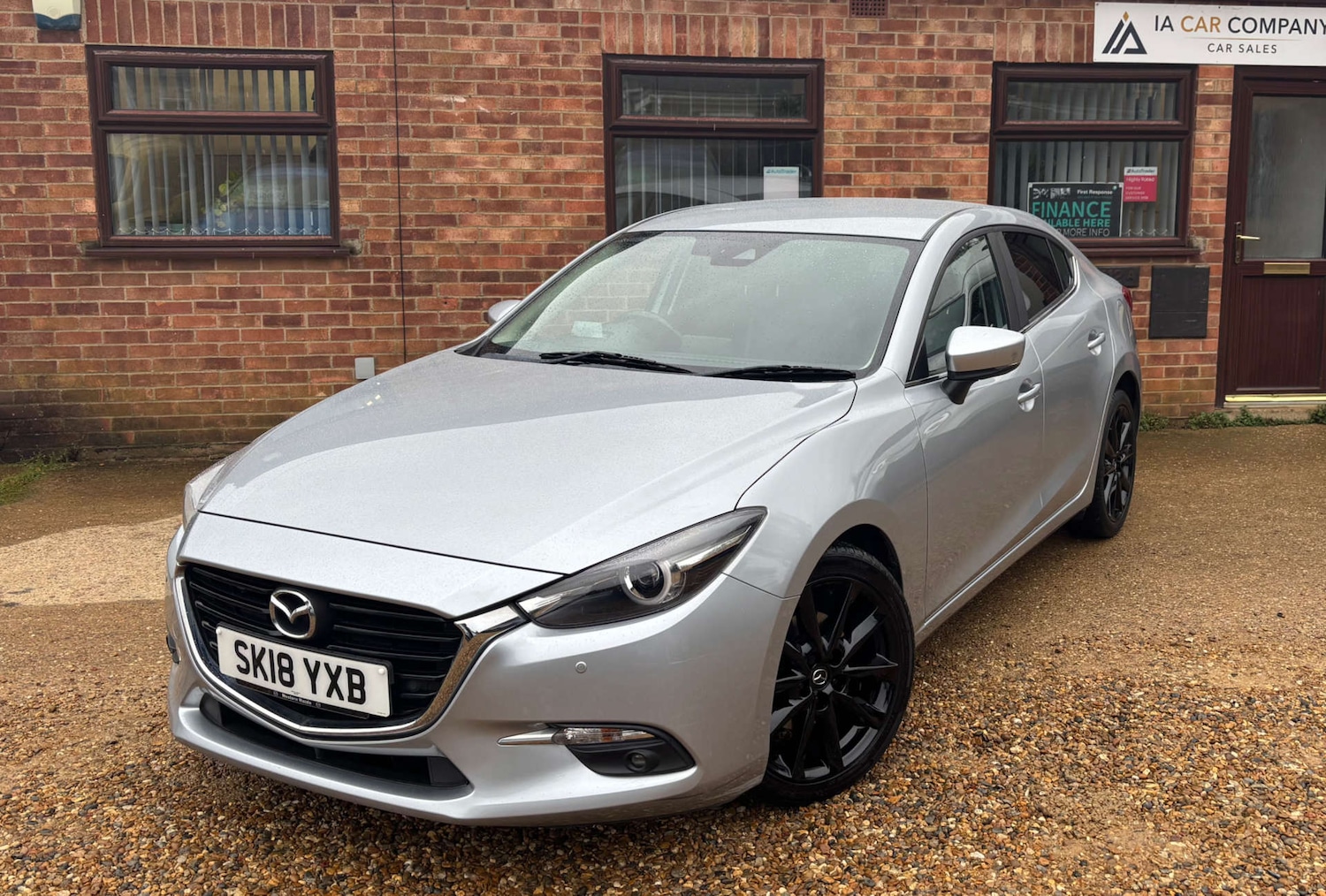 Used Mazda Mazda3 2018 for sale - 76681840: Photo 3