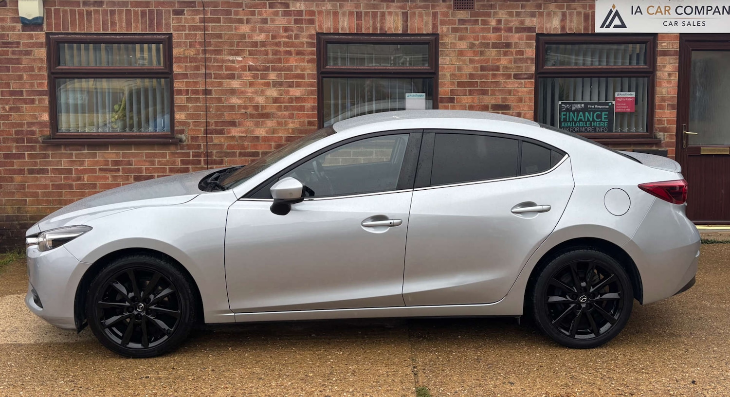 Used Mazda Mazda3 2018 for sale - 76681840: Photo 6