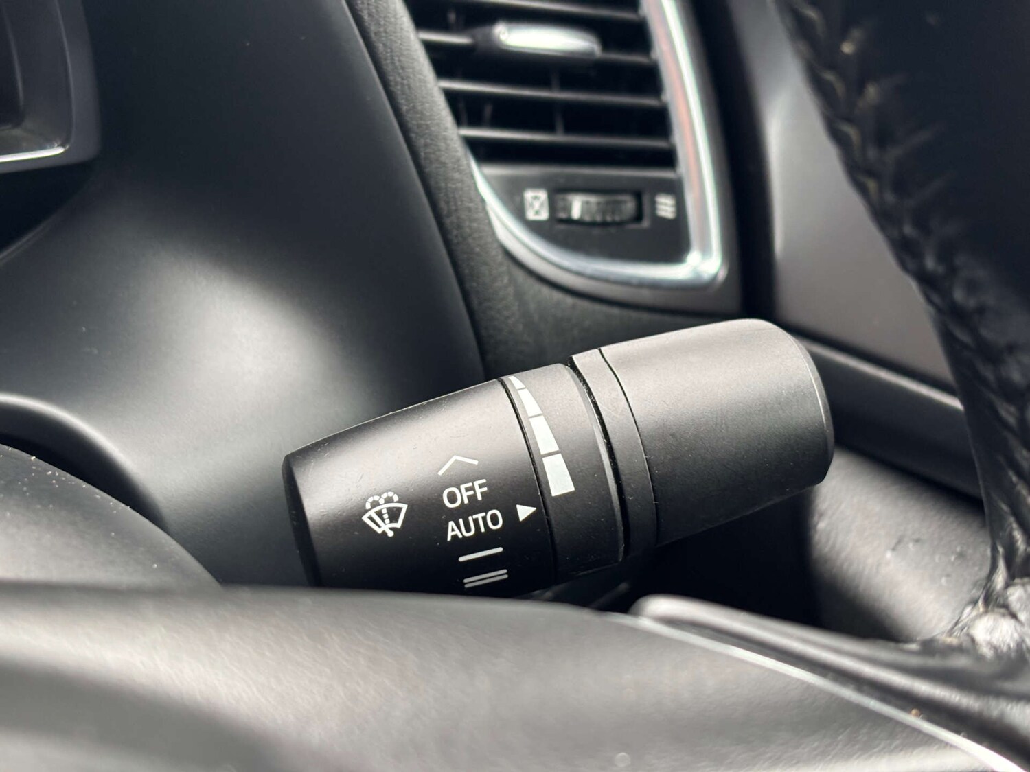 Used Mazda Mazda3 2018 for sale - 76681840: Photo 61