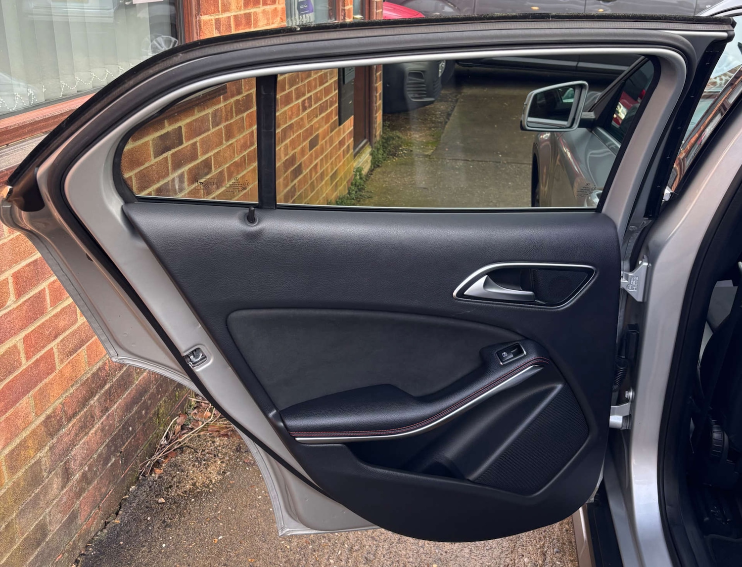 Used Mercedes-Benz GLA 2016 for sale - 77107215: Photo 30