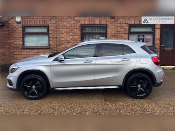 Used Mercedes-Benz GLA 2016 for sale - 77107215: Photo