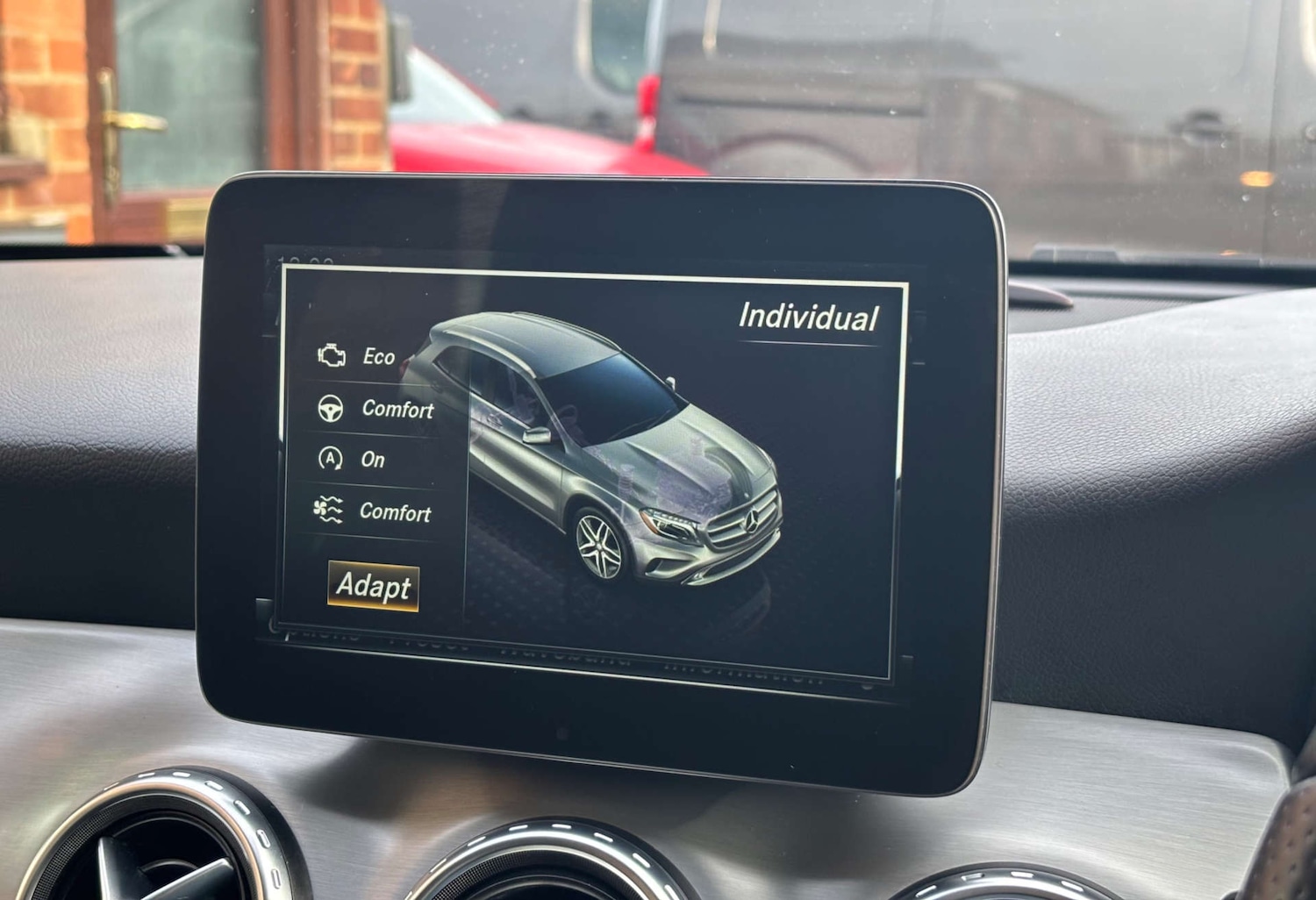 Used Mercedes-Benz GLA 2016 for sale - 77107215: Photo 50