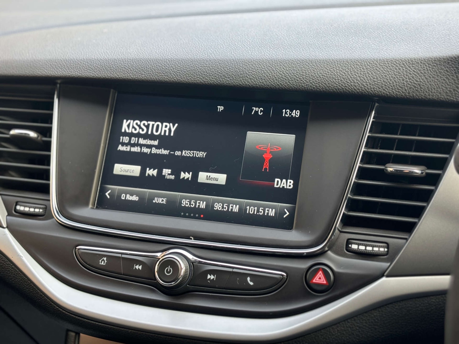 Used Vauxhall Astra 2018 for sale - 77065411: Photo 40