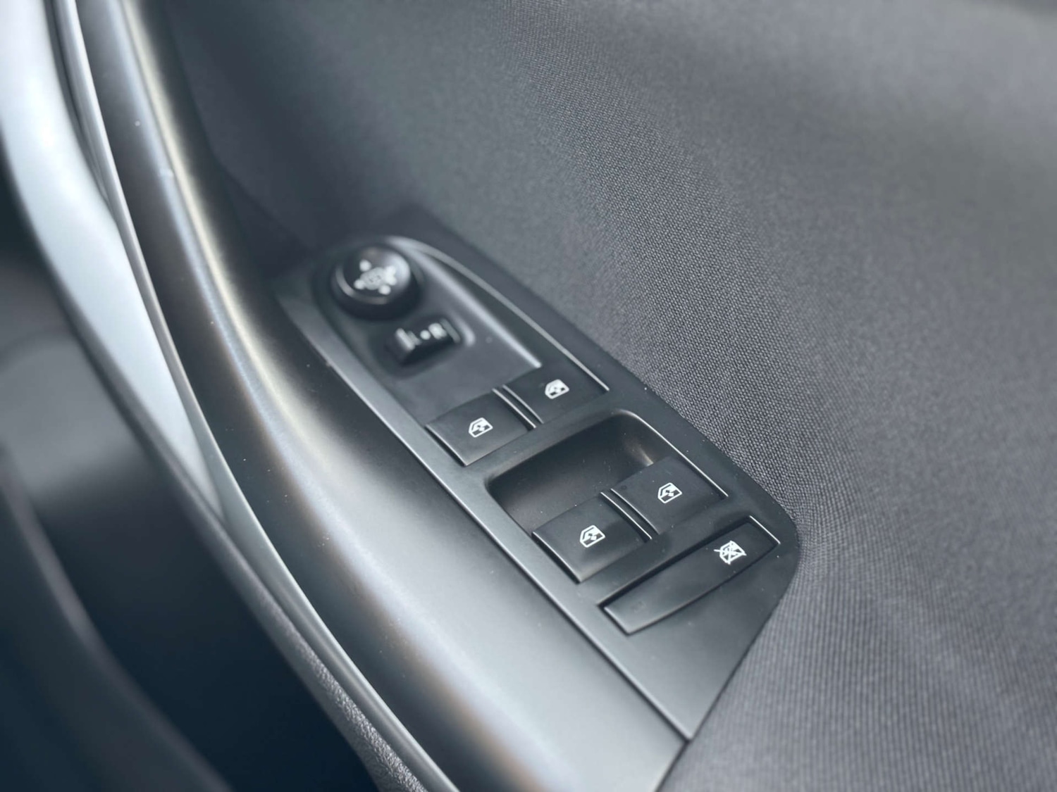 Used Vauxhall Astra 2018 for sale - 77065411: Photo 47