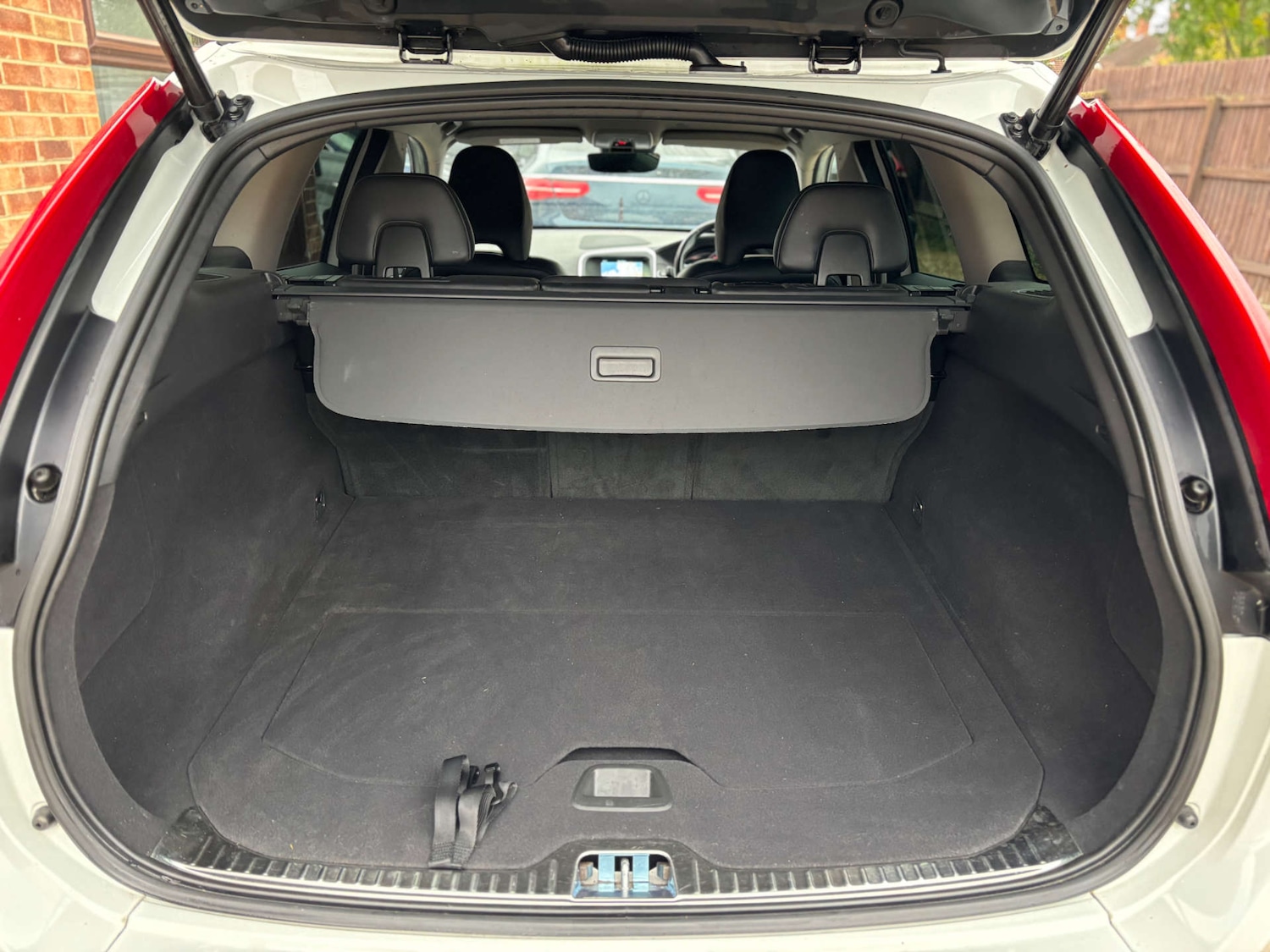 Used Volvo XC60 2016 for sale - 76681857: Photo 21