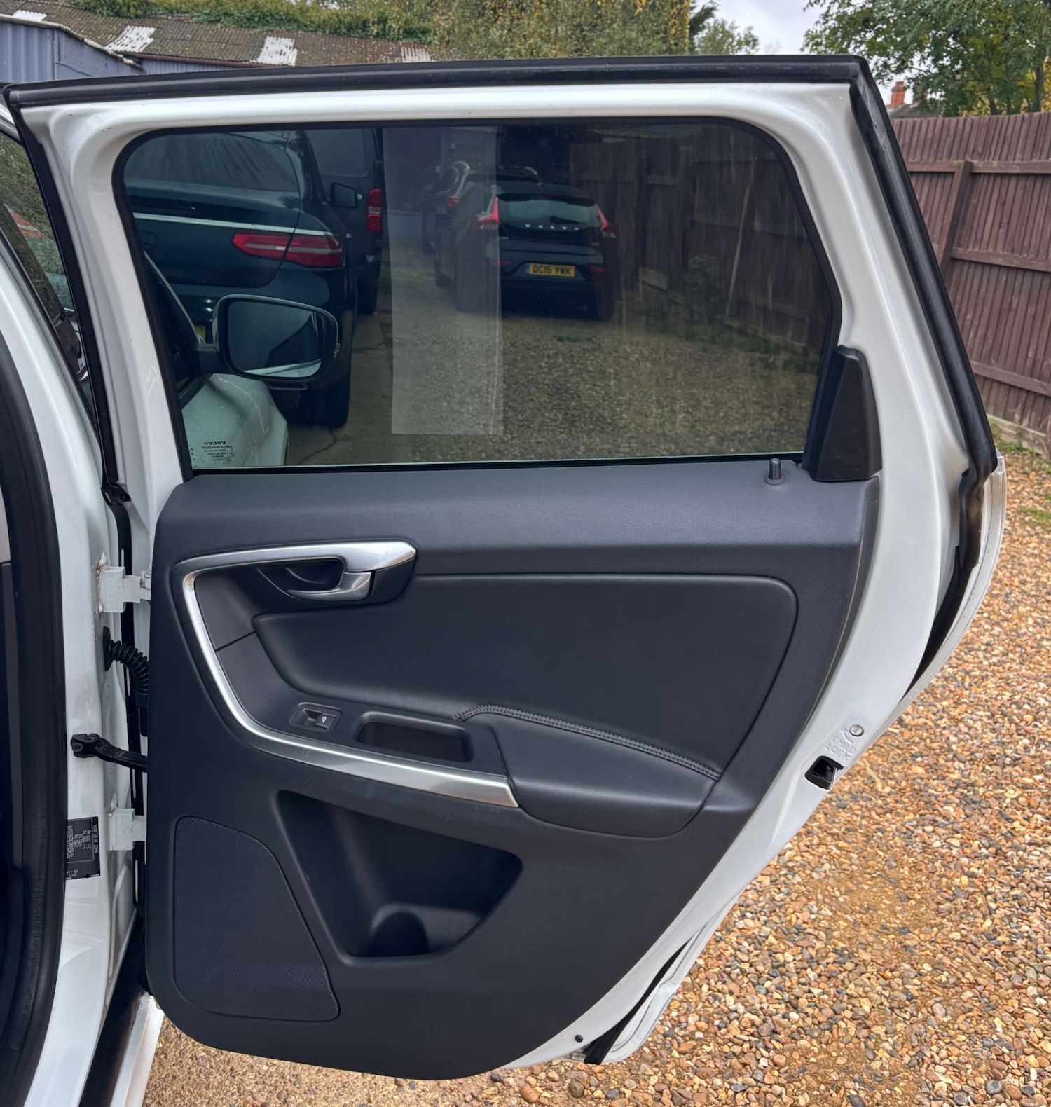 Used Volvo XC60 2016 for sale - 76681857: Photo 26