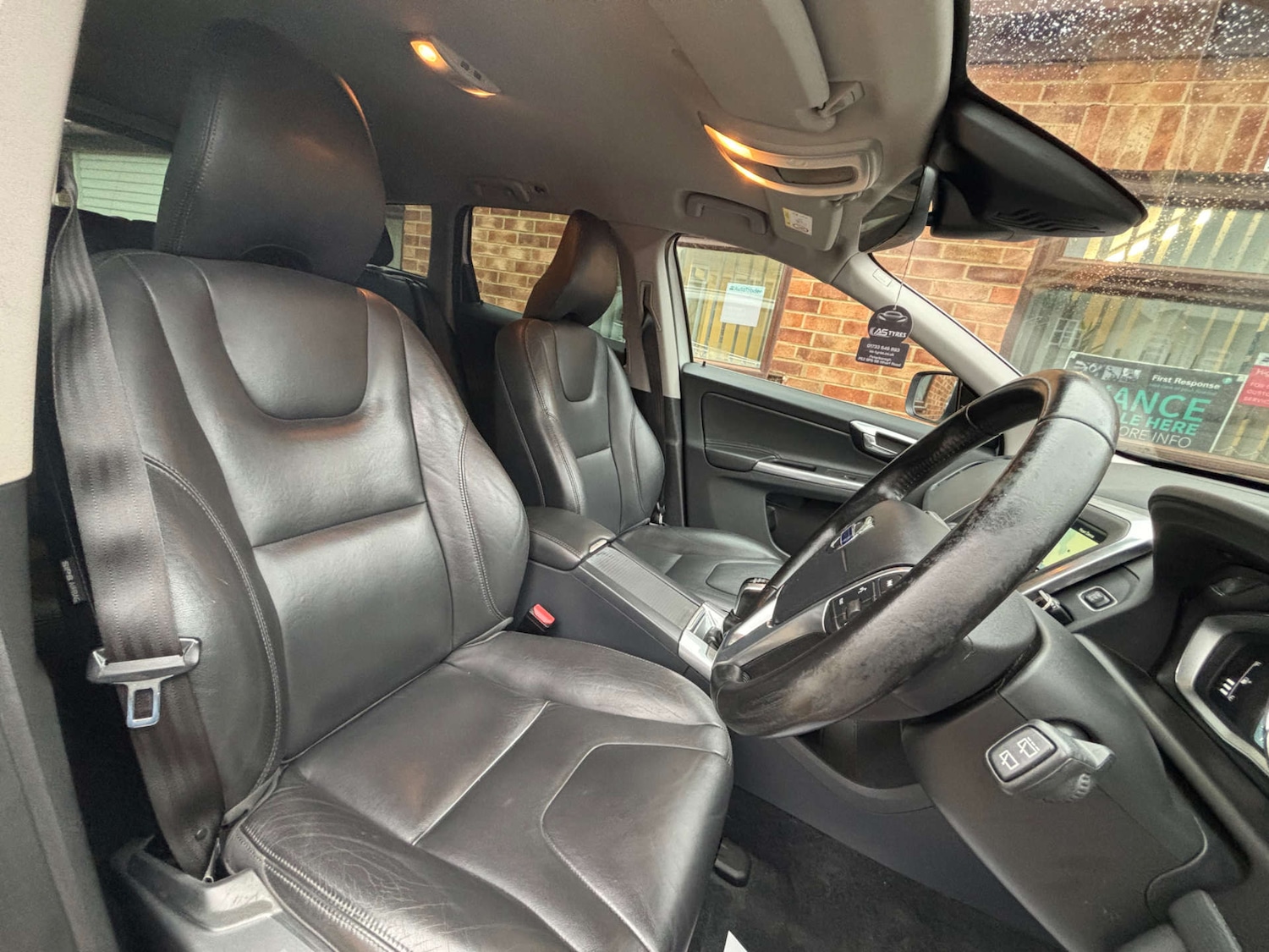 Used Volvo XC60 2016 for sale - 76681857: Photo 35