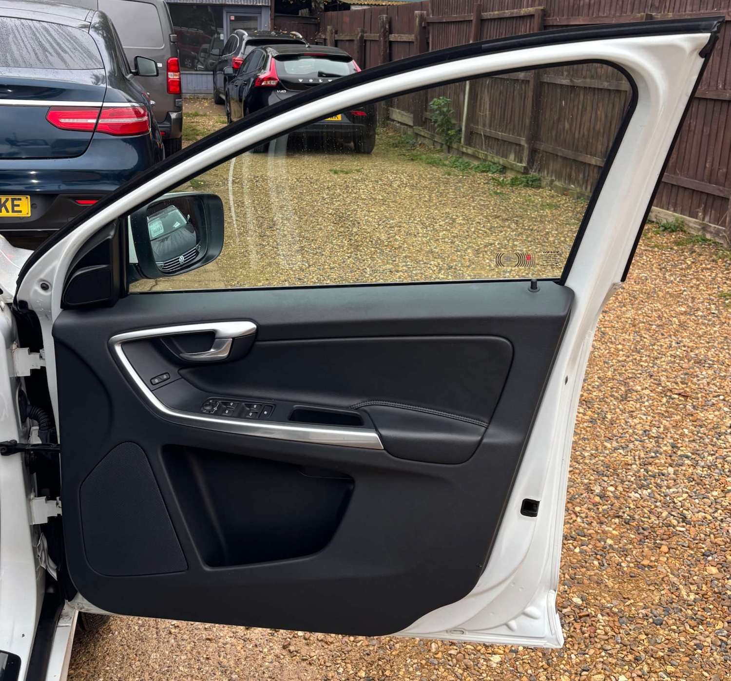 Used Volvo XC60 2016 for sale - 76681857: Photo 39