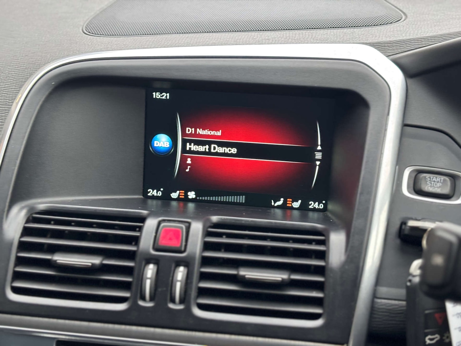 Used Volvo XC60 2016 for sale - 76681857: Photo 46