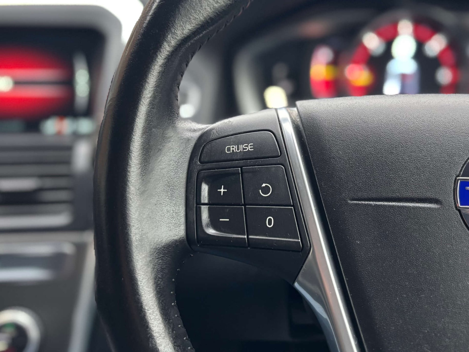 Used Volvo XC60 2016 for sale - 76681857: Photo 52