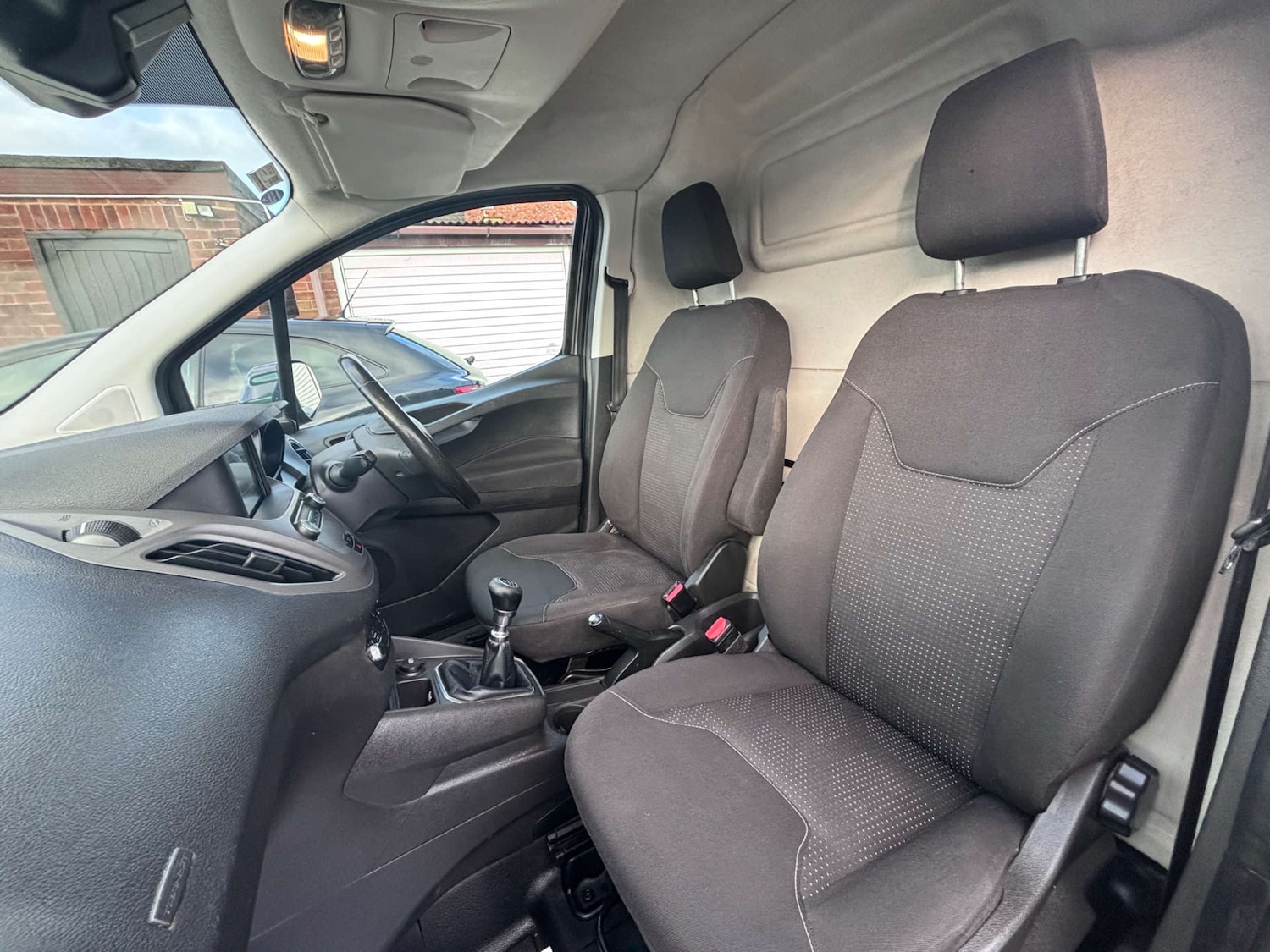 Used Ford Transit Courier 2019 for sale - 77449509: Photo 13