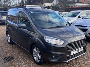 Used Ford Transit Courier 2019 for sale - 77449509: Photo