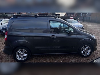 Used Ford Transit Courier 2019 for sale - 77449509: Photo