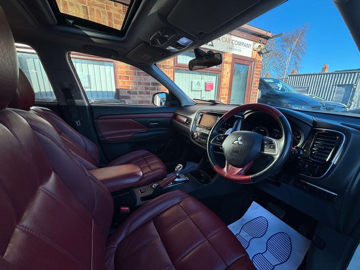 Used Mitsubishi Outlander 2015 for sale - 77406072: Photo 40