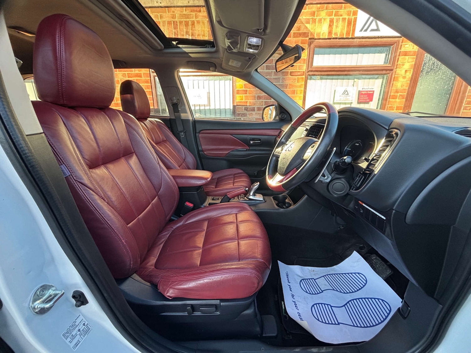 Used Mitsubishi Outlander 2015 for sale - 77406072: Photo 41