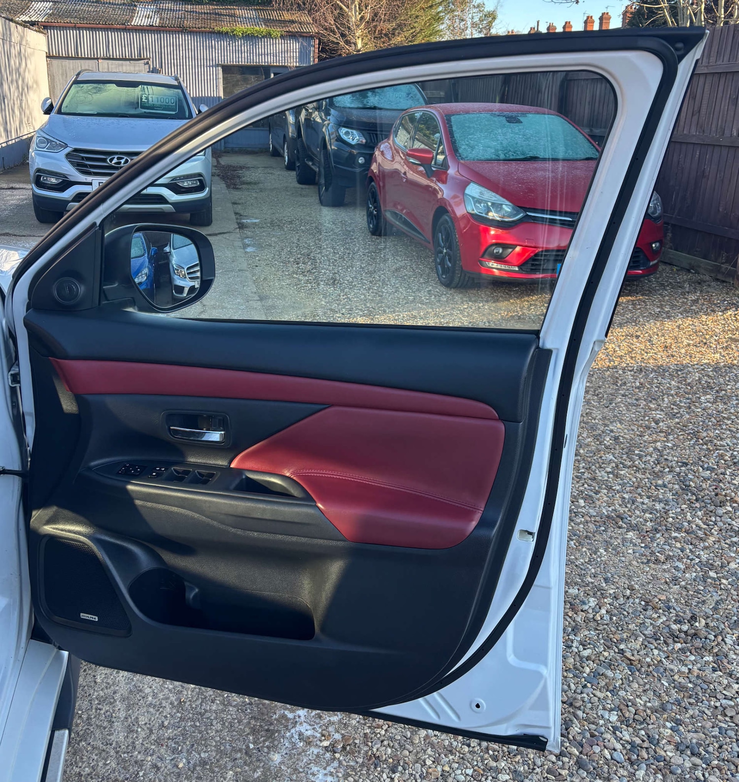 Used Mitsubishi Outlander 2015 for sale - 77406072: Photo 43